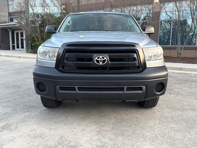 Toyota Tundra Tundra-Grade Double Cab 4.0L 2WD 2012