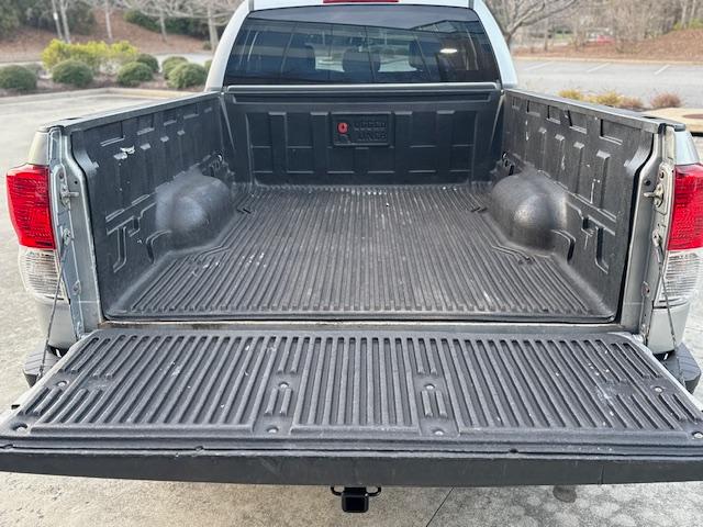 Toyota Tundra Tundra-Grade Double Cab 4.0L 2WD 2012