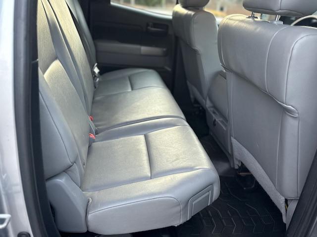 Toyota Tundra Tundra-Grade Double Cab 4.0L 2WD 2012