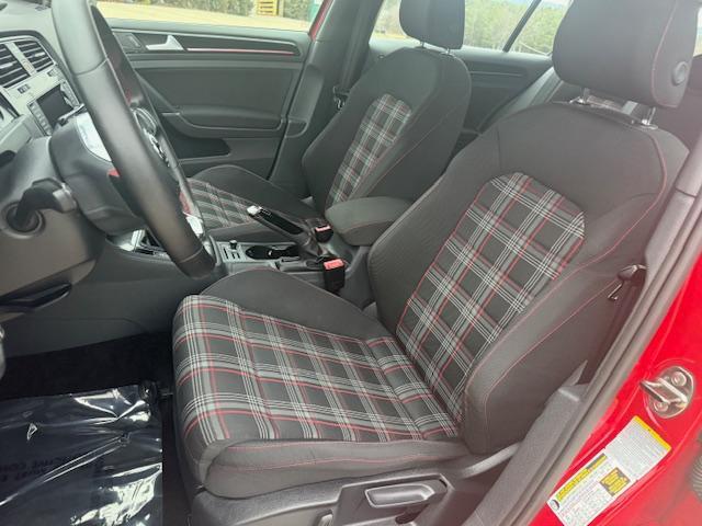 Volkswagen GTI S 6M 4-Door 2015