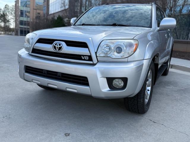 Toyota 4Runner Limited 2WD V8 2006