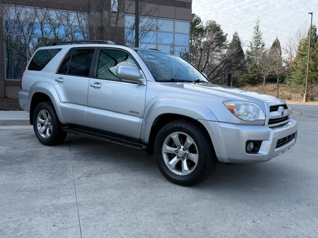 Toyota 4Runner Limited 2WD V8 2006