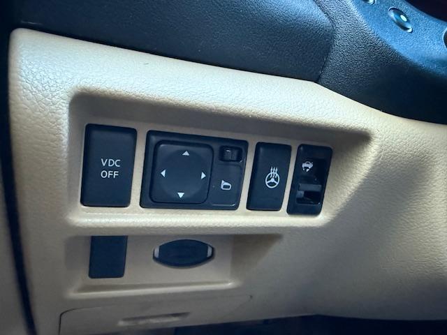 Nissan Maxima SV 2010