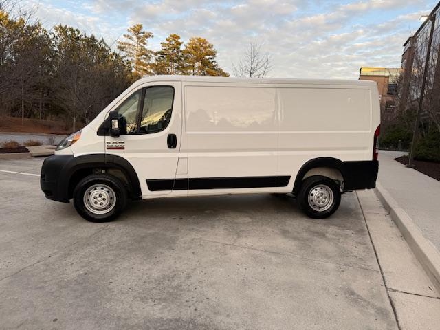 RAM Promaster 1500 Low Roof Tradesman 136-in. WB 2019