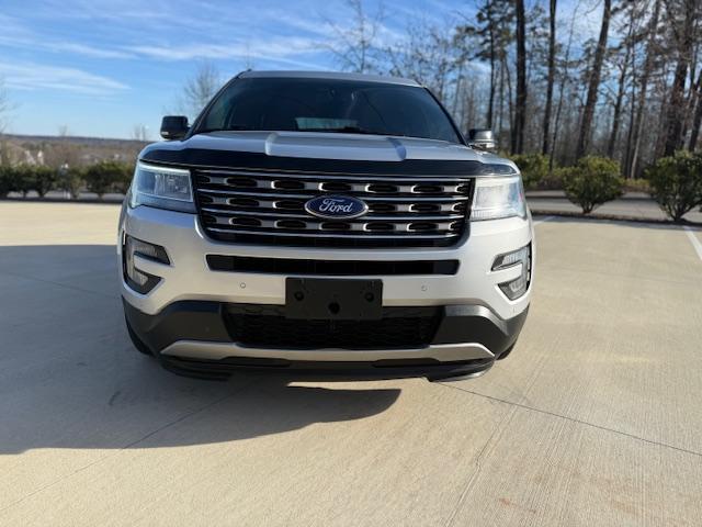 Ford Explorer XLT FWD 2017