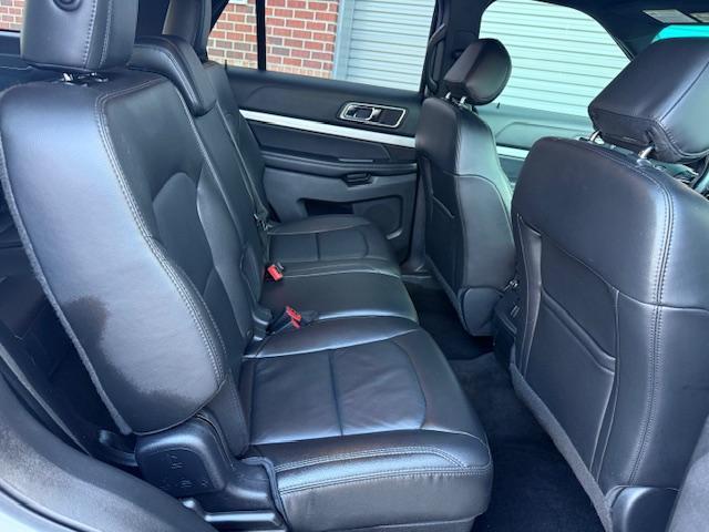 Ford Explorer XLT FWD 2017