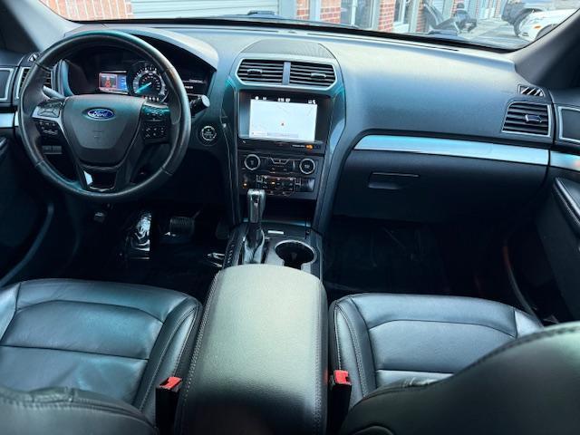 Ford Explorer XLT FWD 2017