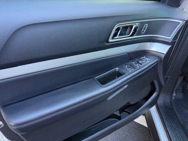 Ford Explorer XLT FWD 2017