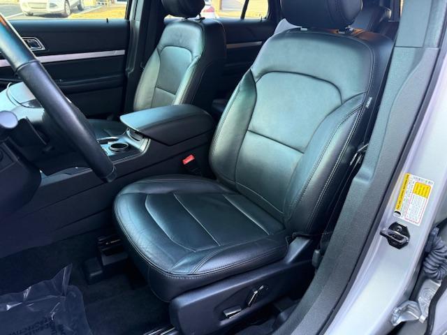 Ford Explorer XLT FWD 2017