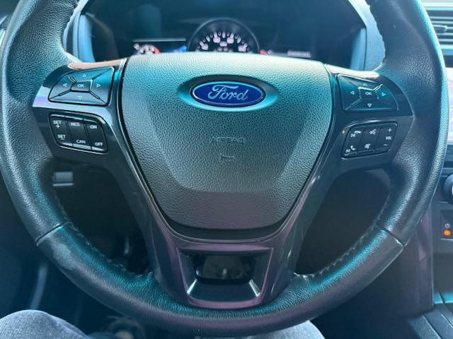 Ford Explorer XLT FWD 2017