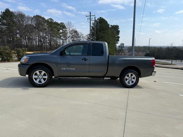 Nissan Titan SE King Cab 2WD SWB 2008