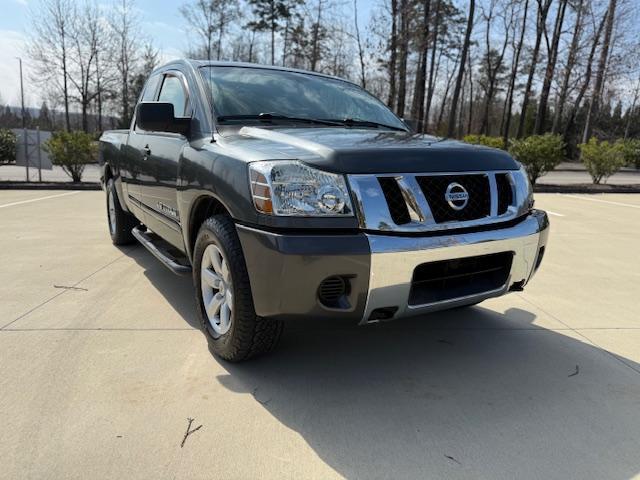 Nissan Titan SE King Cab 2WD SWB 2008