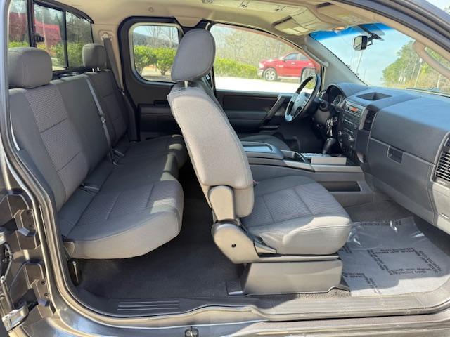 Nissan Titan SE King Cab 2WD SWB 2008