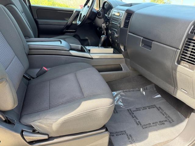 Nissan Titan SE King Cab 2WD SWB 2008