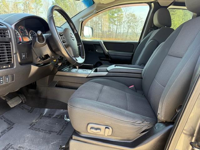 Nissan Titan SE King Cab 2WD SWB 2008