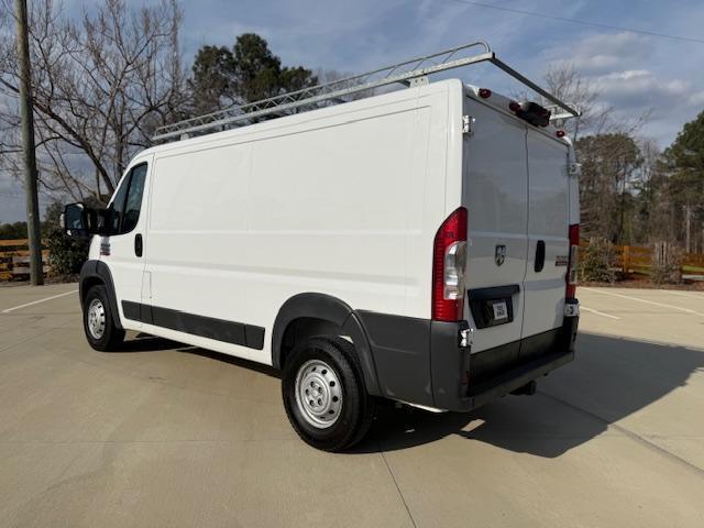 RAM Promaster 1500 Low Roof Tradesman 136-in. WB 2018