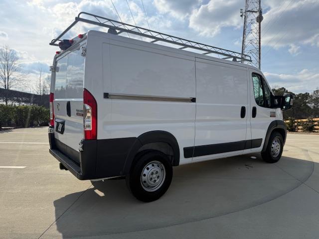 RAM Promaster 1500 Low Roof Tradesman 136-in. WB 2018