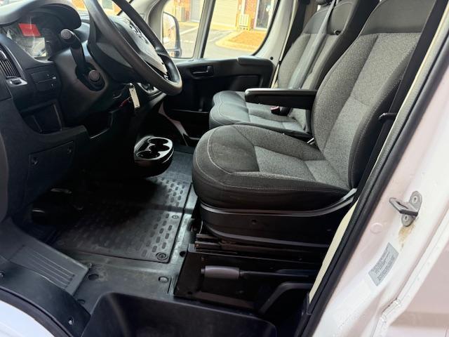 RAM Promaster 1500 Low Roof Tradesman 136-in. WB 2018