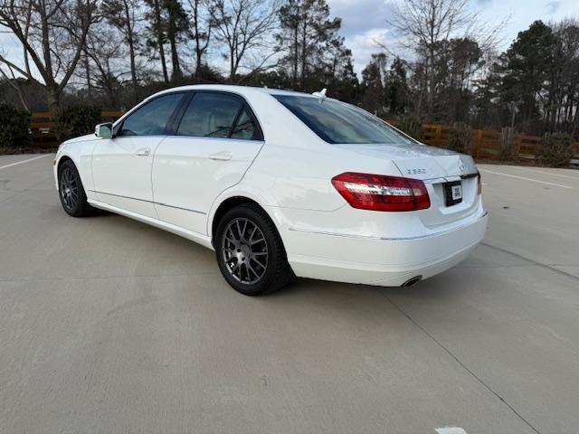 Mercedes-Benz E-Class E350 BlueTEC Sedan 2013