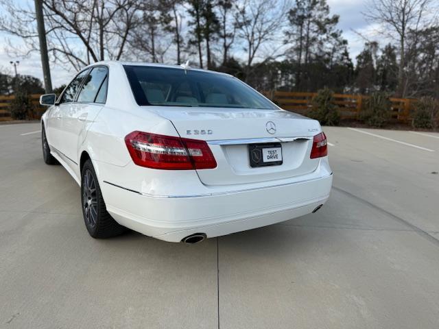 Mercedes-Benz E-Class E350 BlueTEC Sedan 2013