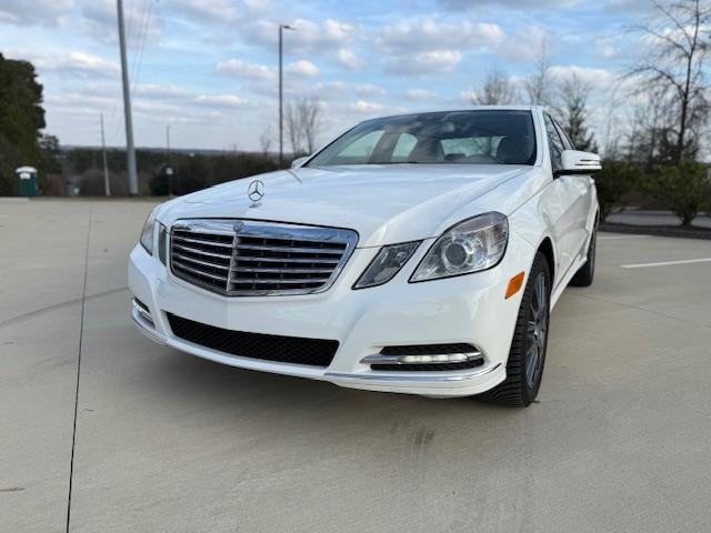 Mercedes-Benz E-Class E350 BlueTEC Sedan 2013