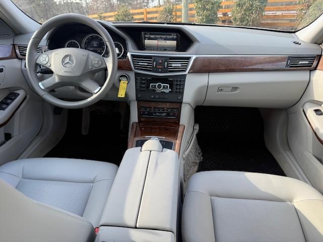 Mercedes-Benz E-Class E350 BlueTEC Sedan 2013