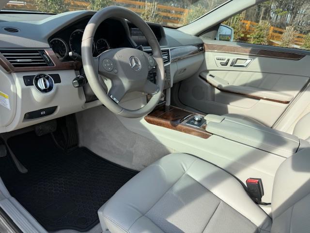 Mercedes-Benz E-Class E350 BlueTEC Sedan 2013