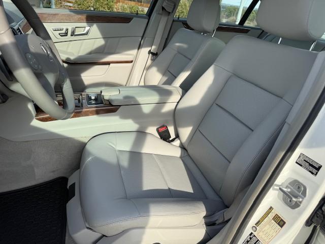 Mercedes-Benz E-Class E350 BlueTEC Sedan 2013