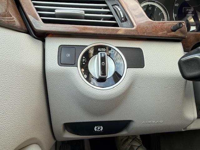 Mercedes-Benz E-Class E350 BlueTEC Sedan 2013