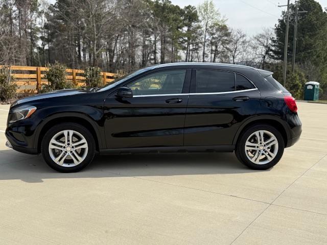 Mercedes-Benz GLA-Class GLA250 2016