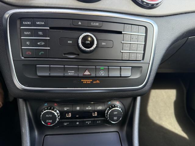 Mercedes-Benz GLA-Class GLA250 2016