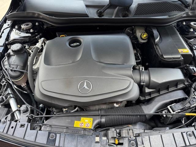 Mercedes-Benz GLA-Class GLA250 2016