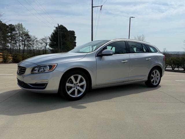 Volvo V60 T5 Premier FWD 2017