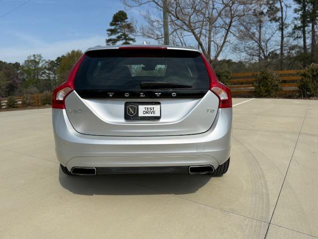 Volvo V60 T5 Premier FWD 2017