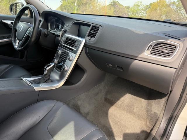 Volvo V60 T5 Premier FWD 2017