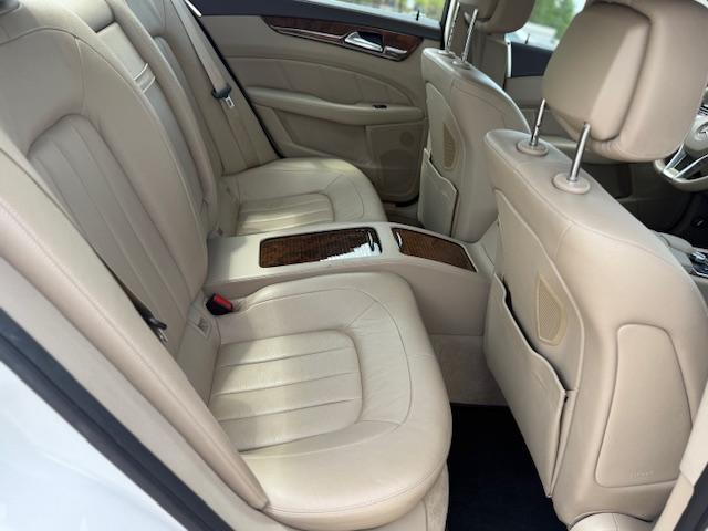 Mercedes-Benz CLS-Class CLS550 2014