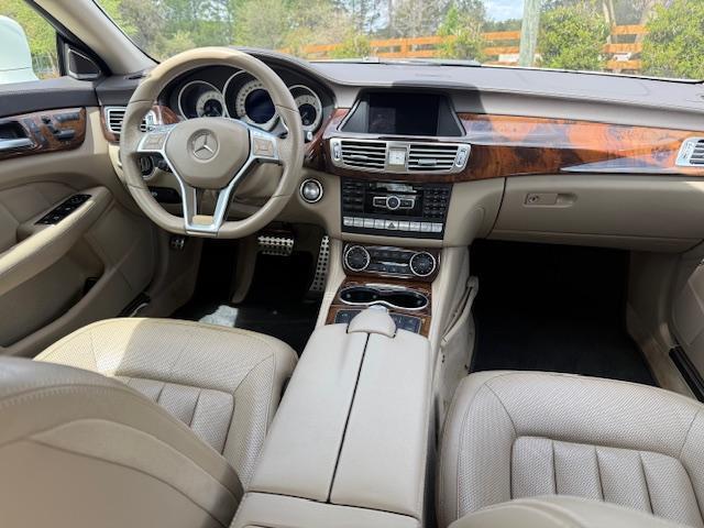 Mercedes-Benz CLS-Class CLS550 2014