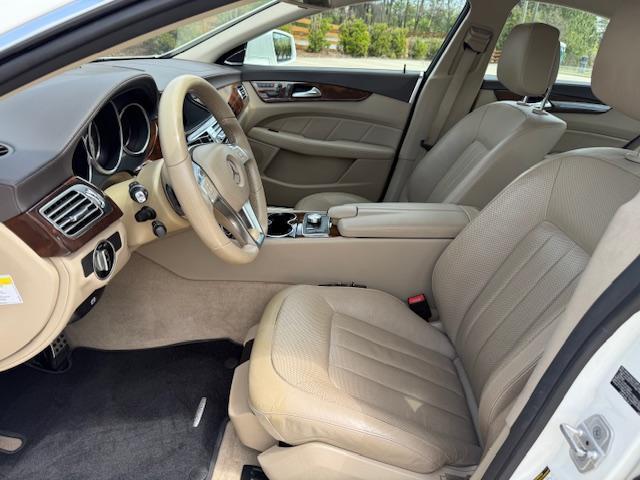 Mercedes-Benz CLS-Class CLS550 2014