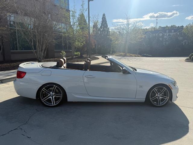 BMW 3-Series 335is 2D Convertible 2011