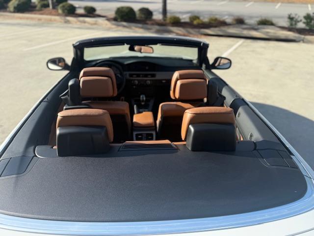 BMW 3-Series 335is 2D Convertible 2011