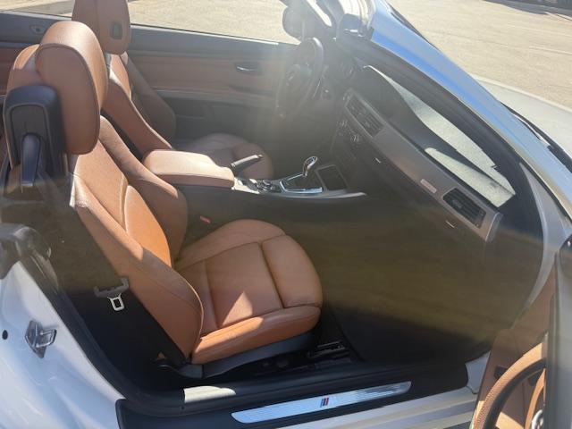 BMW 3-Series 335is 2D Convertible 2011