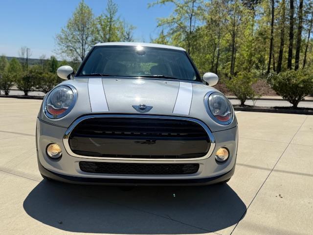 MINI Cooper 4-Door 2017