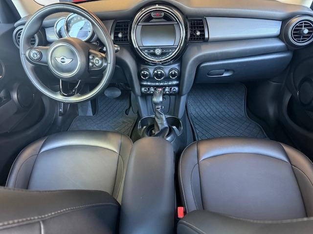 MINI Cooper 4-Door 2017