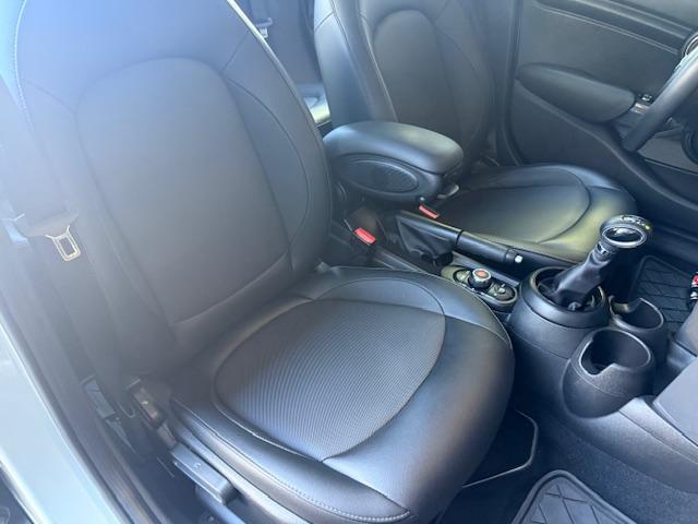 MINI Cooper 4-Door 2017