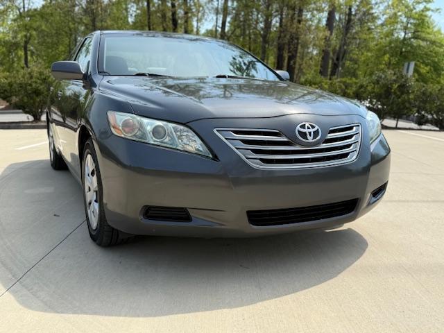 Toyota Camry Hybrid Sedan 2009