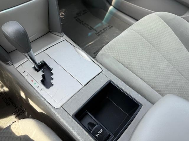 Toyota Camry Hybrid Sedan 2009