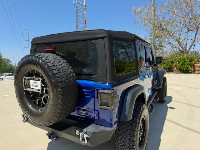 Jeep Wrangler Unlimited Sport 2018