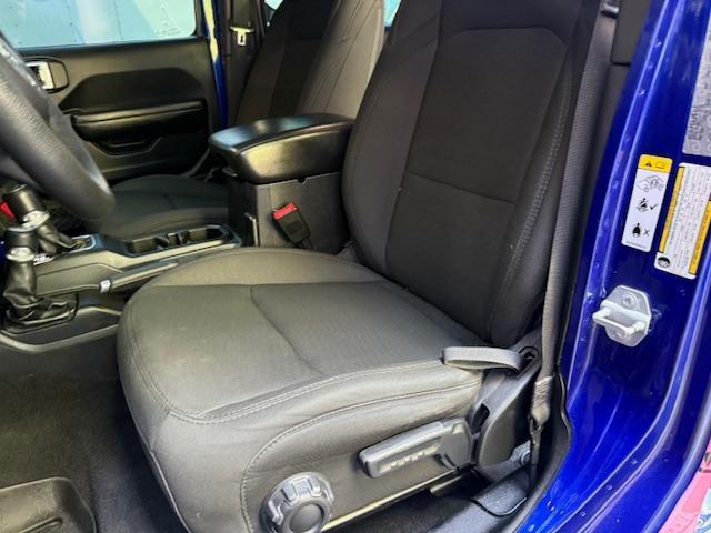 Jeep Wrangler Unlimited Sport 2018