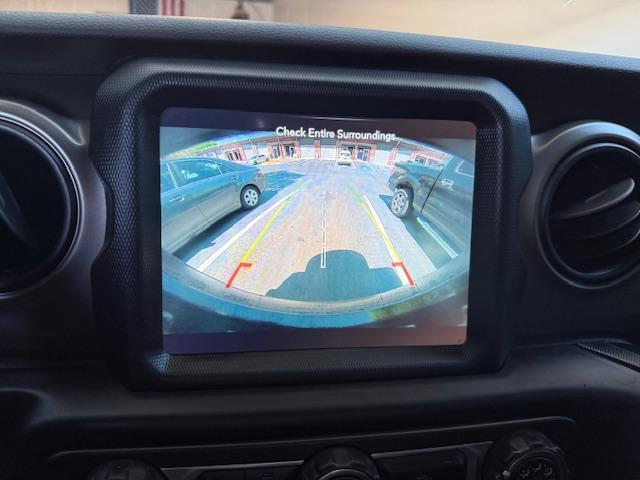 Jeep Wrangler Unlimited Sport 2018