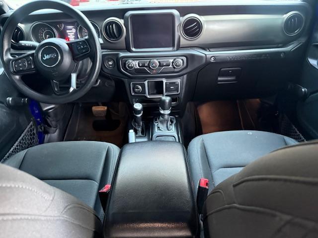 Jeep Wrangler Unlimited Sport 2018